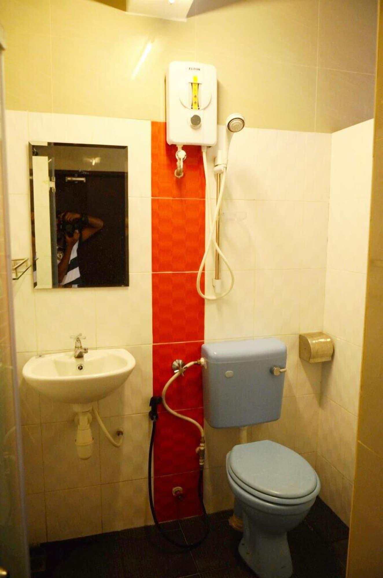 Aura Hotel Kuala Lumpur Bagian luar foto